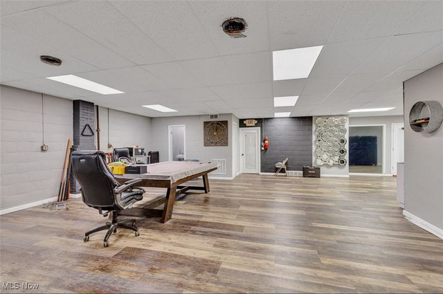 17827 Roseland Road, Cleveland, OH 44112