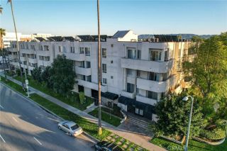 19350 Sherman Way 338, Reseda, CA 91335