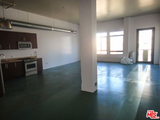 849 S Broadway 1208, Los Angeles, CA 90014