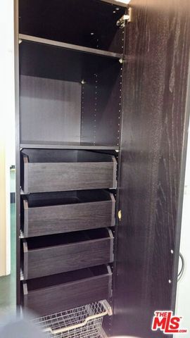 849 S Broadway 1208, Los Angeles, CA 90014