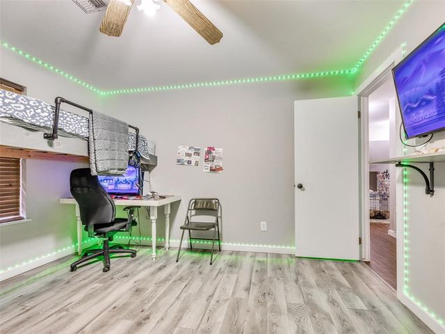 324 W Seward Road, Guthrie, OK 73044