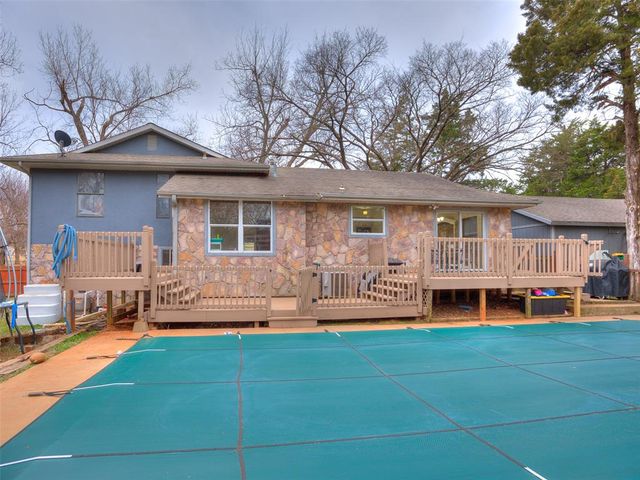 324 W Seward Road, Guthrie, OK 73044