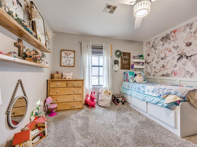 324 W Seward Road, Guthrie, OK 73044