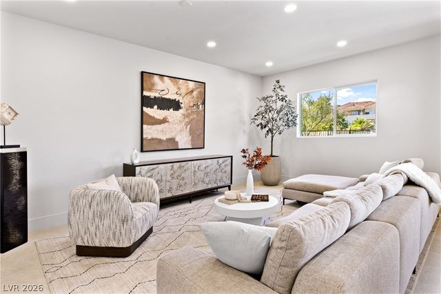 2221 Glenbrook Way, Las Vegas, NV 89117