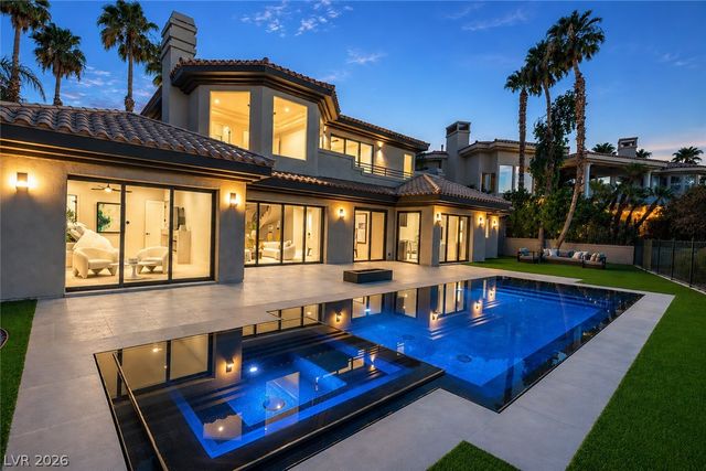2221 Glenbrook Way, Las Vegas, NV 89117