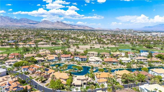 2221 Glenbrook Way, Las Vegas, NV 89117