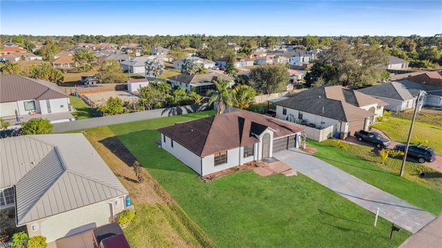 918 Acroft AVE, Lehigh Acres, FL 33971