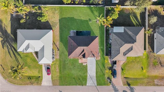 918 Acroft AVE, Lehigh Acres, FL 33971