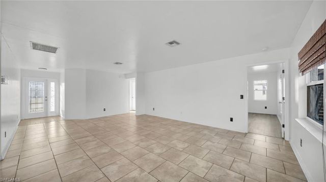 918 Acroft AVE, Lehigh Acres, FL 33971