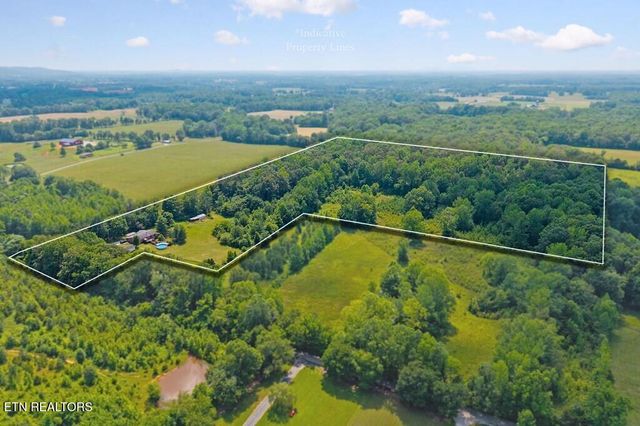 618 Cash Dollar Rd, Sparta, TN 38583