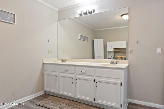 618 Cash Dollar Rd, Sparta, TN 38583