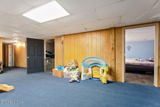 618 Cash Dollar Rd, Sparta, TN 38583