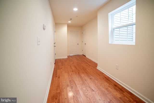 1915 N GRATZ ST, Philadelphia, PA 19121
