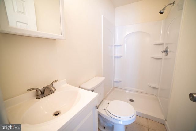 1915 N GRATZ ST, Philadelphia, PA 19121
