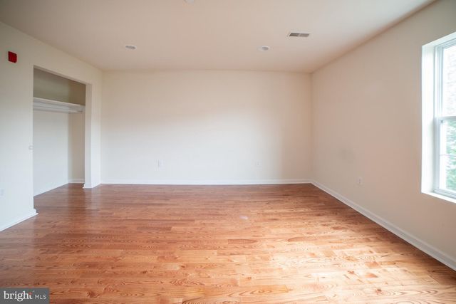1915 N GRATZ ST, Philadelphia, PA 19121