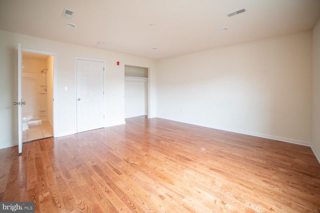 1915 N GRATZ ST, Philadelphia, PA 19121