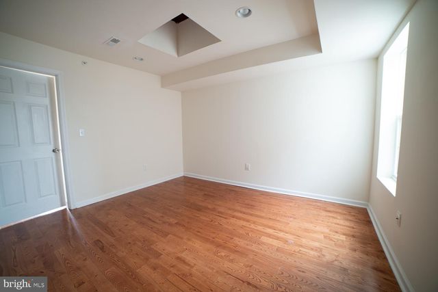 1915 N GRATZ ST, Philadelphia, PA 19121