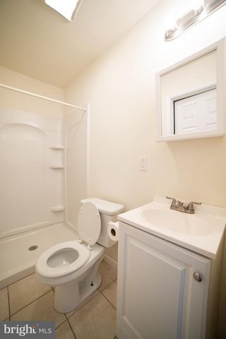 1915 N GRATZ ST, Philadelphia, PA 19121