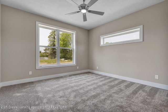 1145 Peninsula Drive, Grand Ledge, MI 48837