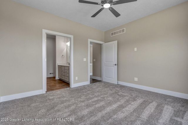 1145 Peninsula Drive, Grand Ledge, MI 48837