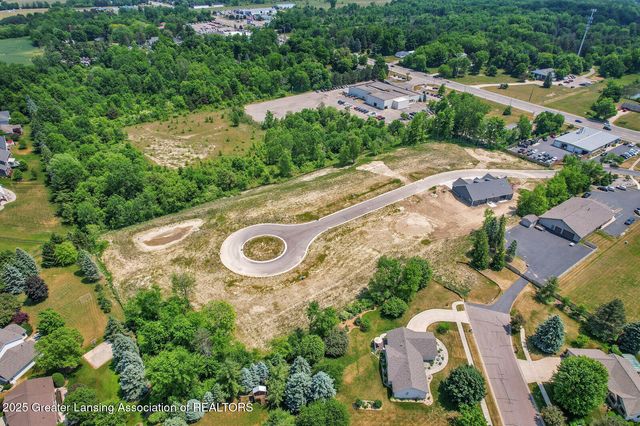 1145 Peninsula Drive, Grand Ledge, MI 48837