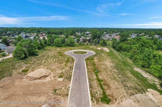 1145 Peninsula Drive, Grand Ledge, MI 48837