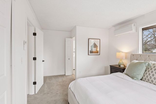 14407 Watersedge Trail NE, Prior Lake, MN 55372