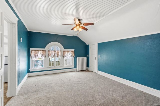 206 S Main Street, Ligonier, IN 46767