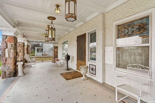 206 S Main Street, Ligonier, IN 46767