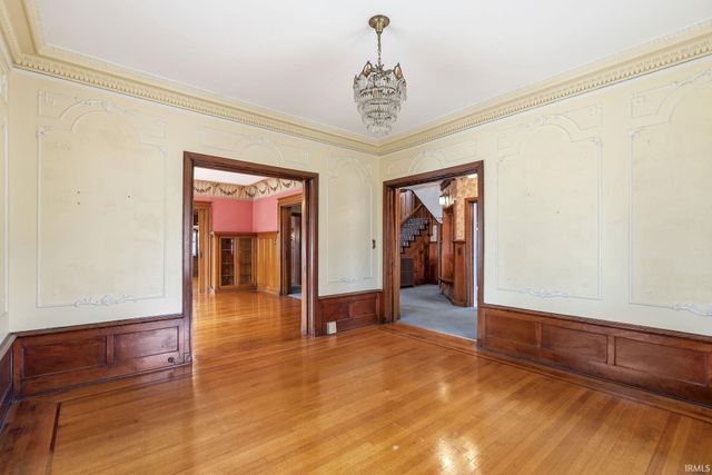 206 S Main Street, Ligonier, IN 46767