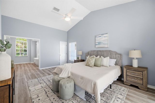 2722 BUCKHORN OAKS DRIVE, Valrico, FL 33594