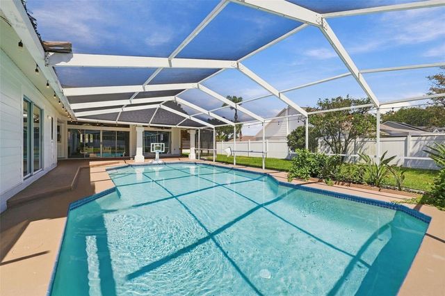 2722 BUCKHORN OAKS DRIVE, Valrico, FL 33594