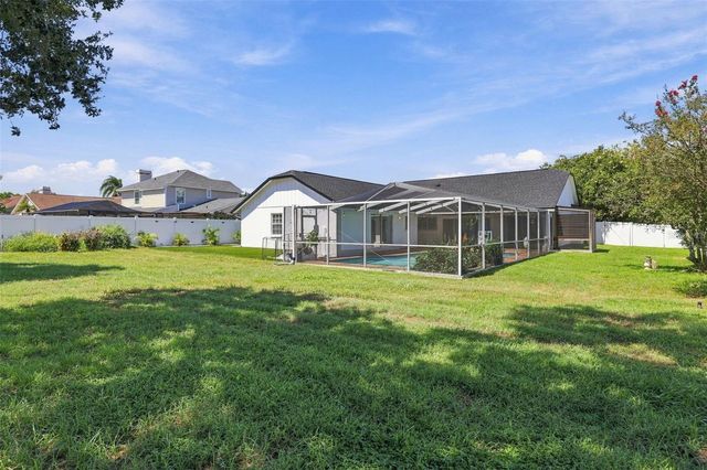 2722 BUCKHORN OAKS DRIVE, Valrico, FL 33594