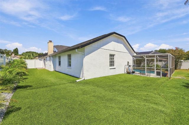 2722 BUCKHORN OAKS DRIVE, Valrico, FL 33594