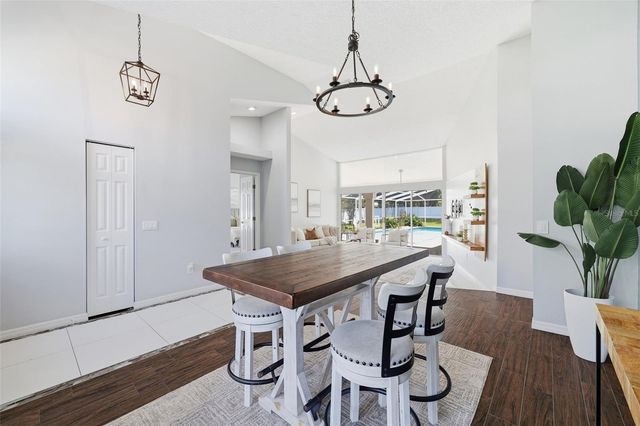 2722 BUCKHORN OAKS DRIVE, Valrico, FL 33594