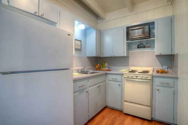 3011 Whitis Ave 203, Austin, TX 78705