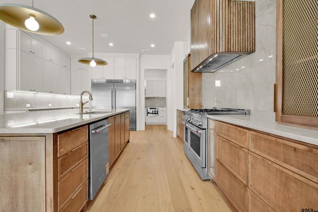 1839 Sentinel Way, Tyler, TX 75703