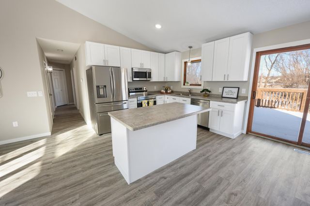 6821 Forest Road, Rockford, MN 55373