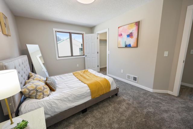 6821 Forest Road, Rockford, MN 55373