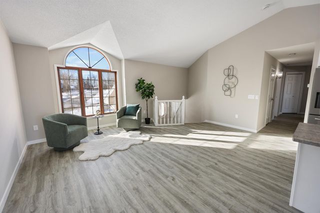 6821 Forest Road, Rockford, MN 55373