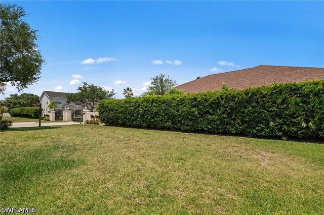 17381 Stepping Stone DR, Fort Myers, FL 33967