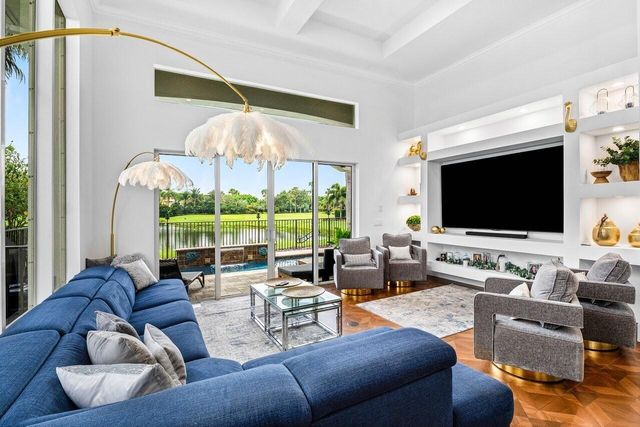 107 SE Santa Gardenia, Port St Lucie, FL 34984