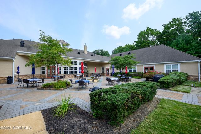 633 Sophee Lane, Lakewood, NJ 08701