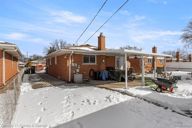 17061 Cicotte Avenue, Allen Park, MI 48101