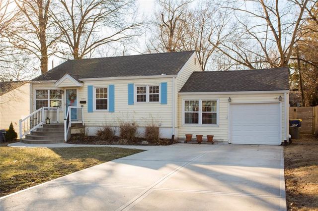 5326 Outlook Street, Mission, KS 66202