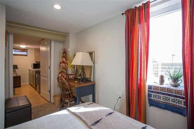 5326 Outlook Street, Mission, KS 66202