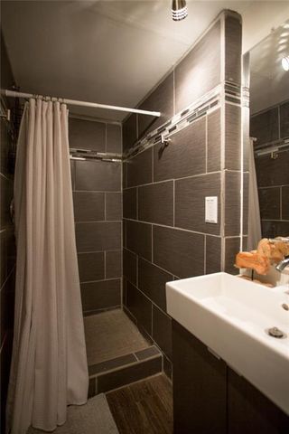 5326 Outlook Street, Mission, KS 66202