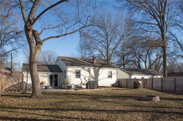 5326 Outlook Street, Mission, KS 66202