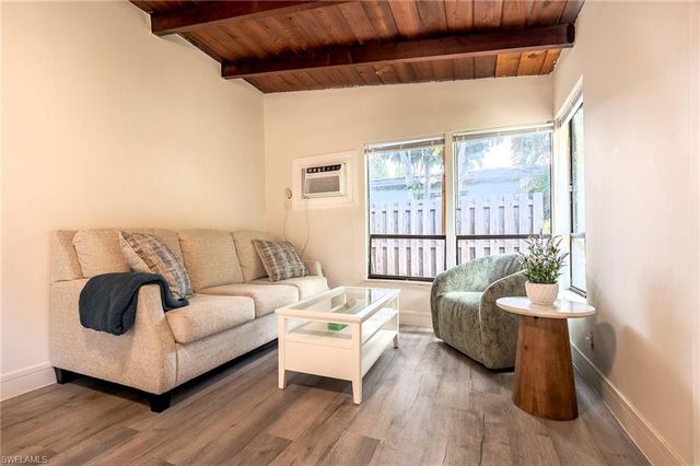 1139 Frank Whiteman BLVD, Naples, FL 34103