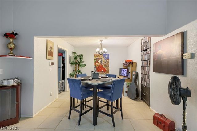 4213 Essex Green Court, Las Vegas, NV 89110